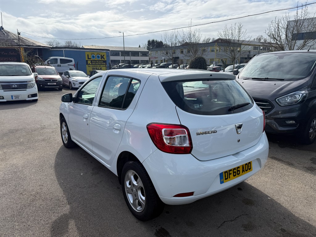 Used Dacia Sandero 2016 for sale - 77665338: Photo 4