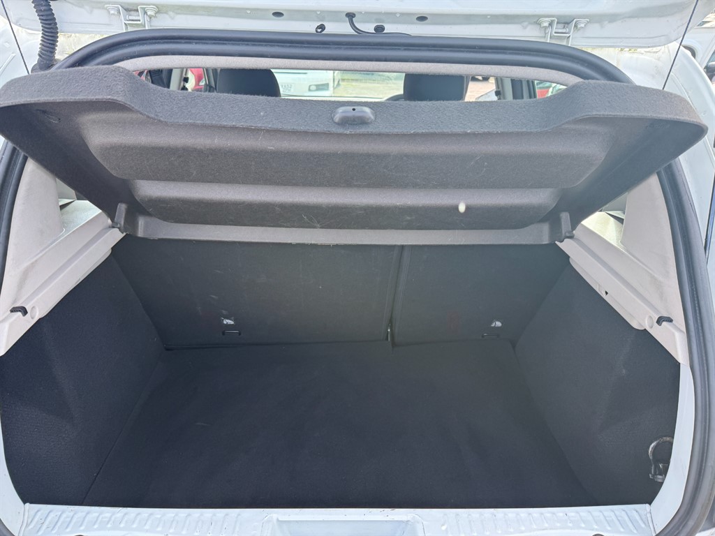 Used Dacia Sandero 2016 for sale - 77665338: Photo 9