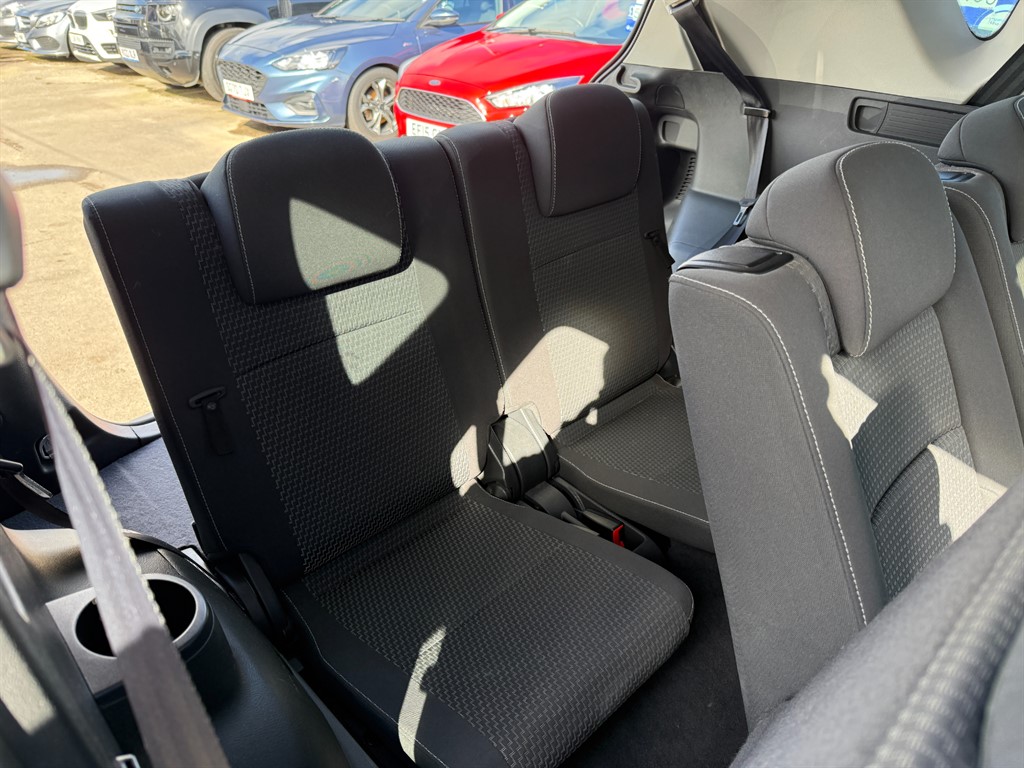 Used Toyota Verso 2015 for sale - 77942476: Photo 8