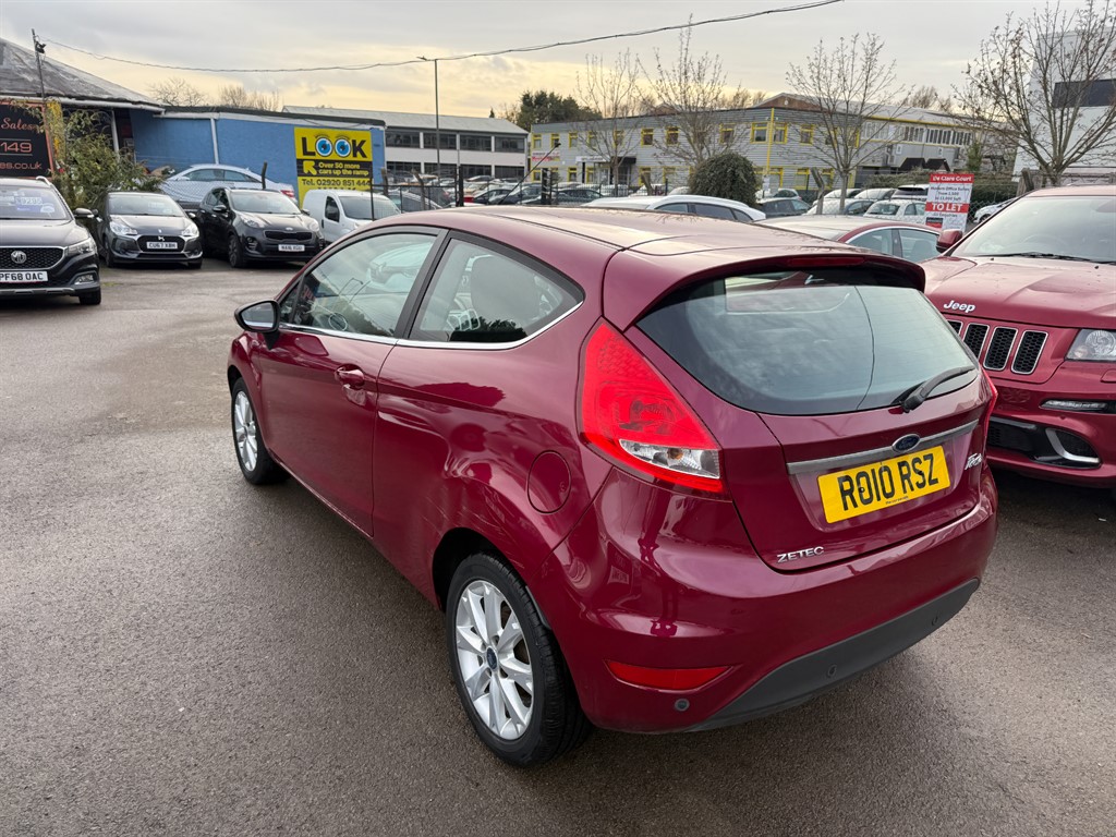 Used Ford Fiesta 2010 for sale - 76507827: Photo 4