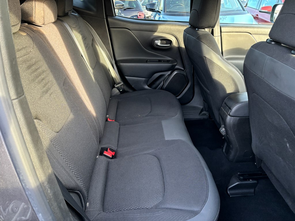 Used Jeep Renegade 2020 for sale - 77160849: Photo 8