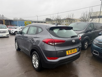 Used Hyundai TUCSON 2018 for sale - 77600721: Photo
