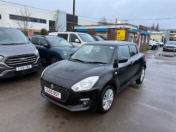Used Suzuki Swift 2018 for sale - 77472124: Photo