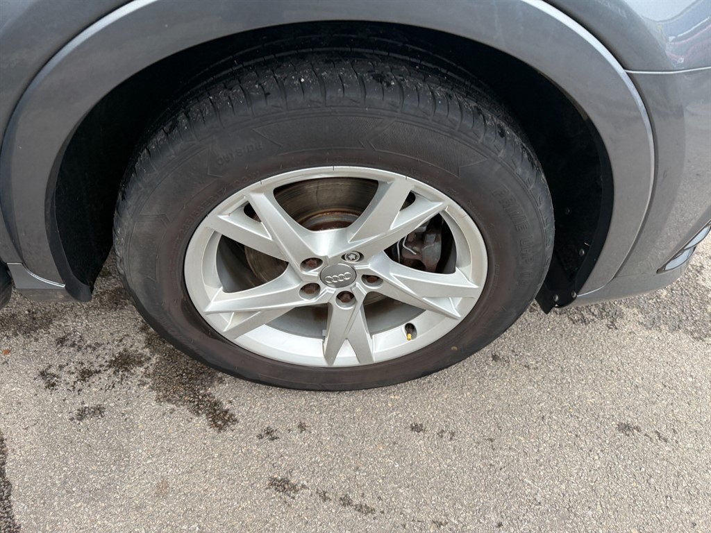 Used Audi Q3 2017 for sale - 77063528: Photo 10