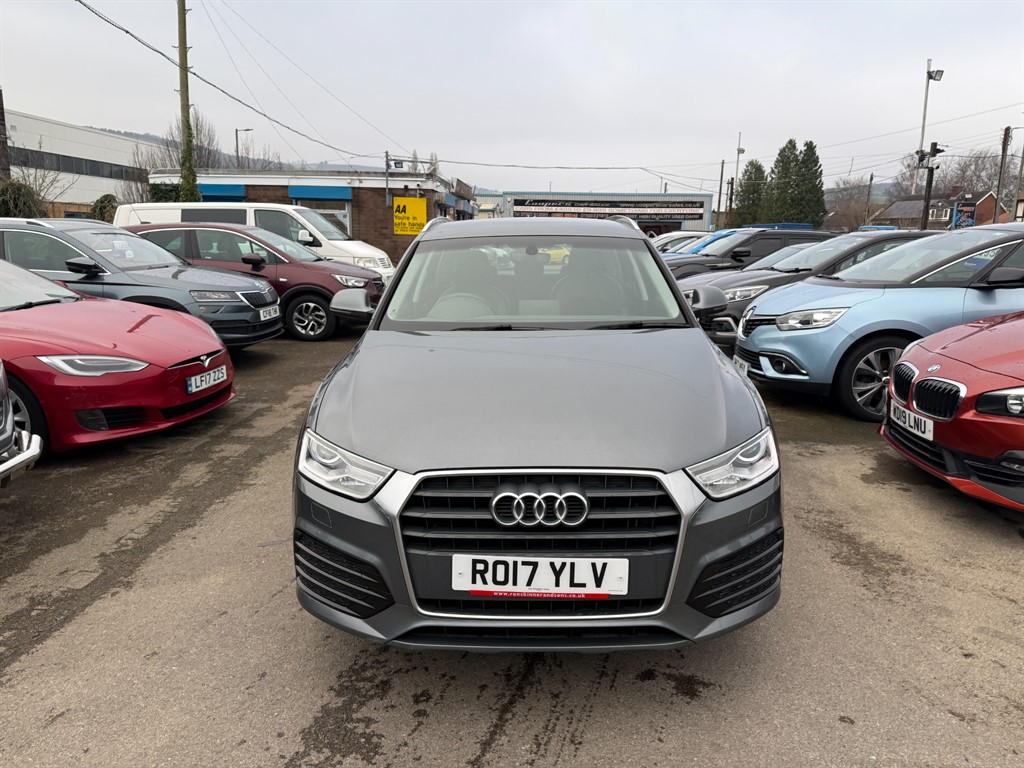 Used Audi Q3 2017 for sale - 77063528: Photo 2