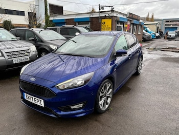 Used Ford Focus 2017 for sale - 76438259: Photo