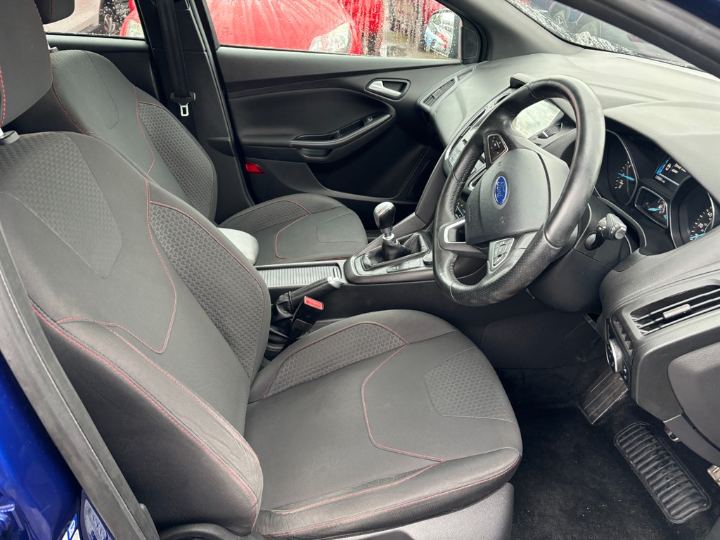 Used Ford Focus 2017 for sale - 76438259: Photo 6