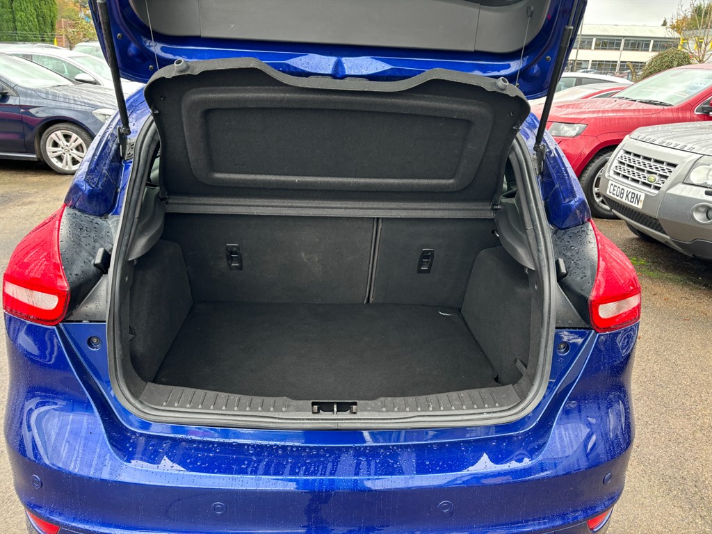 Used Ford Focus 2017 for sale - 76438259: Photo 8