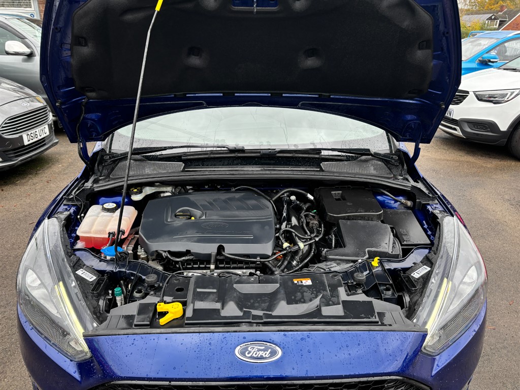 Used Ford Focus 2017 for sale - 76438259: Photo 9