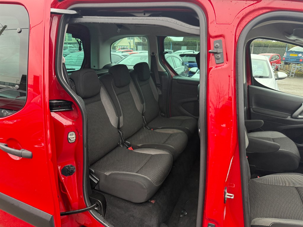 Used Peugeot Partner Tepee 2018 for sale - 76507842: Photo 8