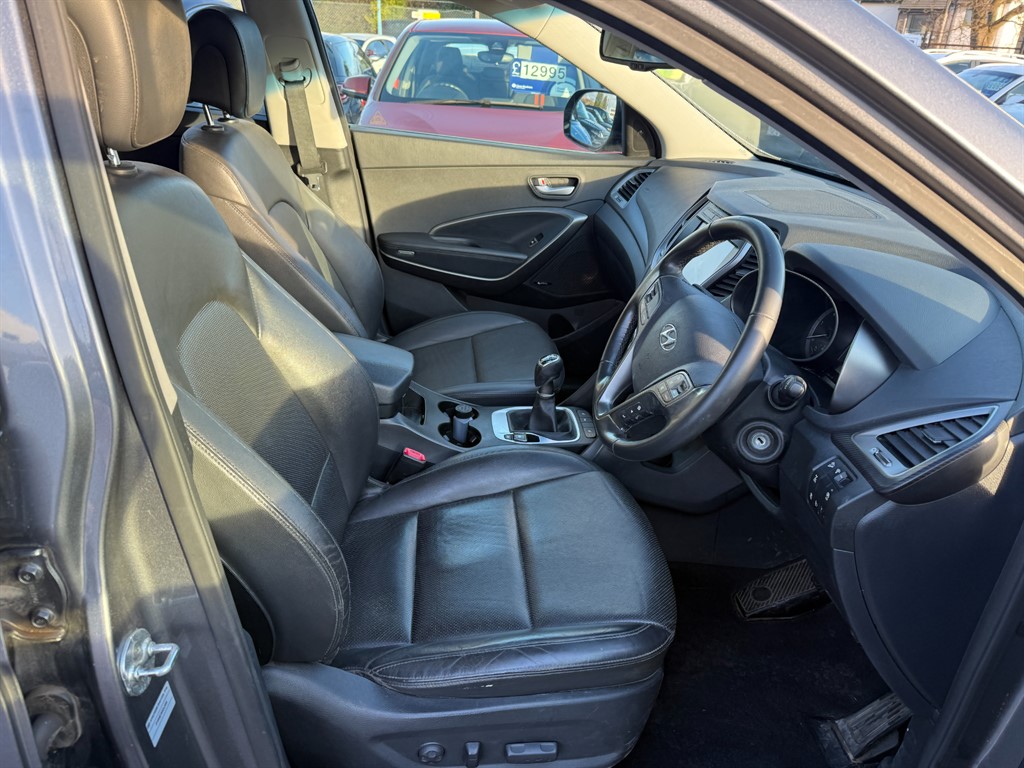 Used Hyundai Santa Fe 2016 for sale - 77134178: Photo 7