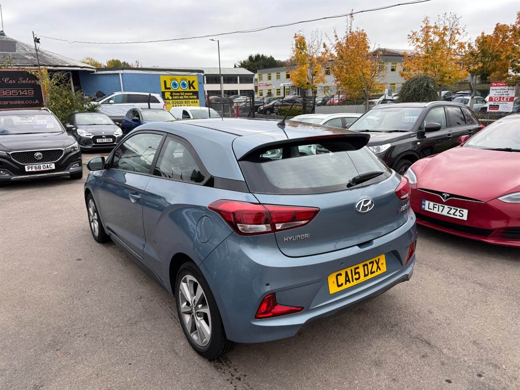 Used Hyundai i20 2015 for sale - 76332377: Photo 4