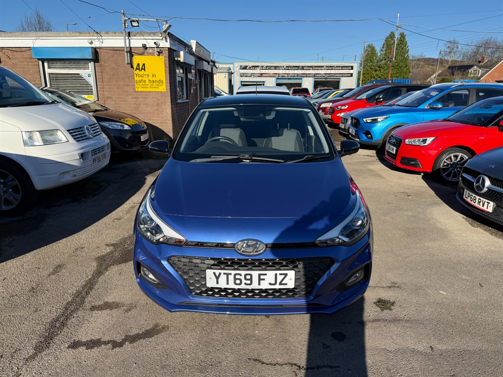 Used Hyundai i20 2019 for sale - 76696727: Photo 2