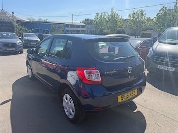 Used Dacia Sandero 2016 for sale - 78381668: Photo