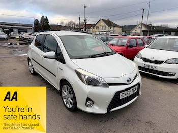 Used Toyota Yaris 2012 for sale - 77627830: Photo