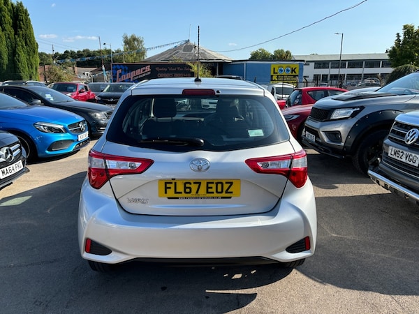 Used Toyota Yaris 2018 for sale - 75571596: Photo 4