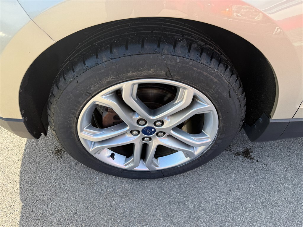 Used Ford Edge 2017 for sale - 77942518: Photo 10