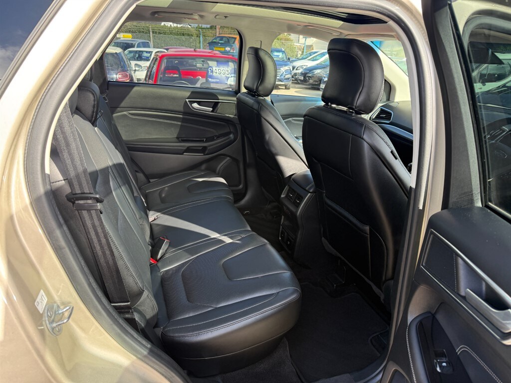 Used Ford Edge 2017 for sale - 77942518: Photo 8