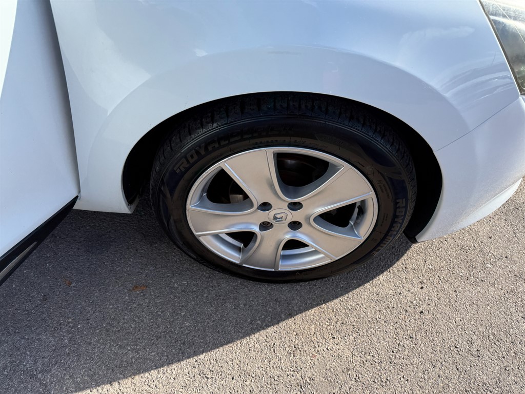 Used Renault Clio 2015 for sale - 76044549: Photo 10