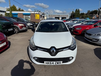 Used Renault Clio 2015 for sale - 76044549: Photo 2