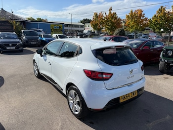 Used Renault Clio 2015 for sale - 76044549: Photo 4