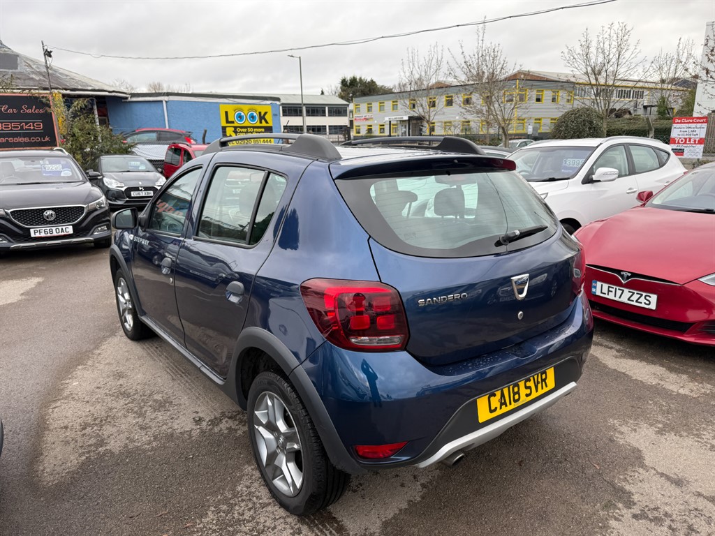 Used Dacia Sandero Stepway 2018 for sale - 76589962: Photo 4