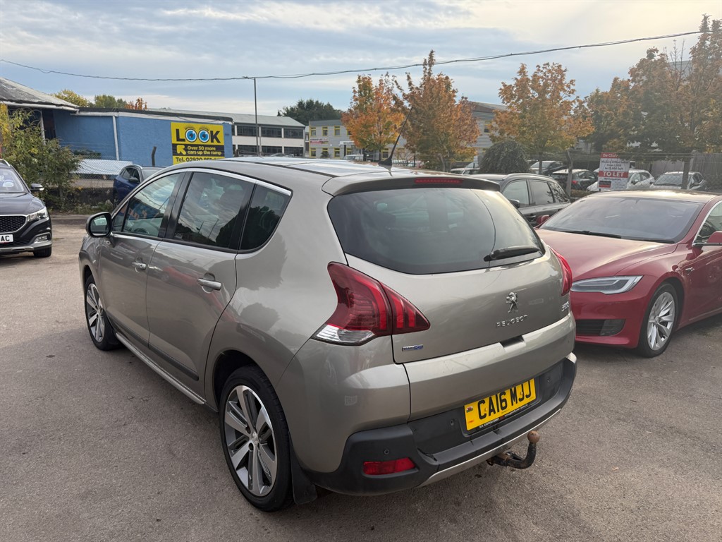 Used Peugeot 3008 2016 for sale - 76168905: Photo 4