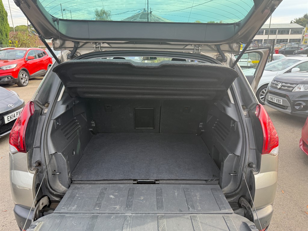Used Peugeot 3008 2016 for sale - 76168905: Photo 9