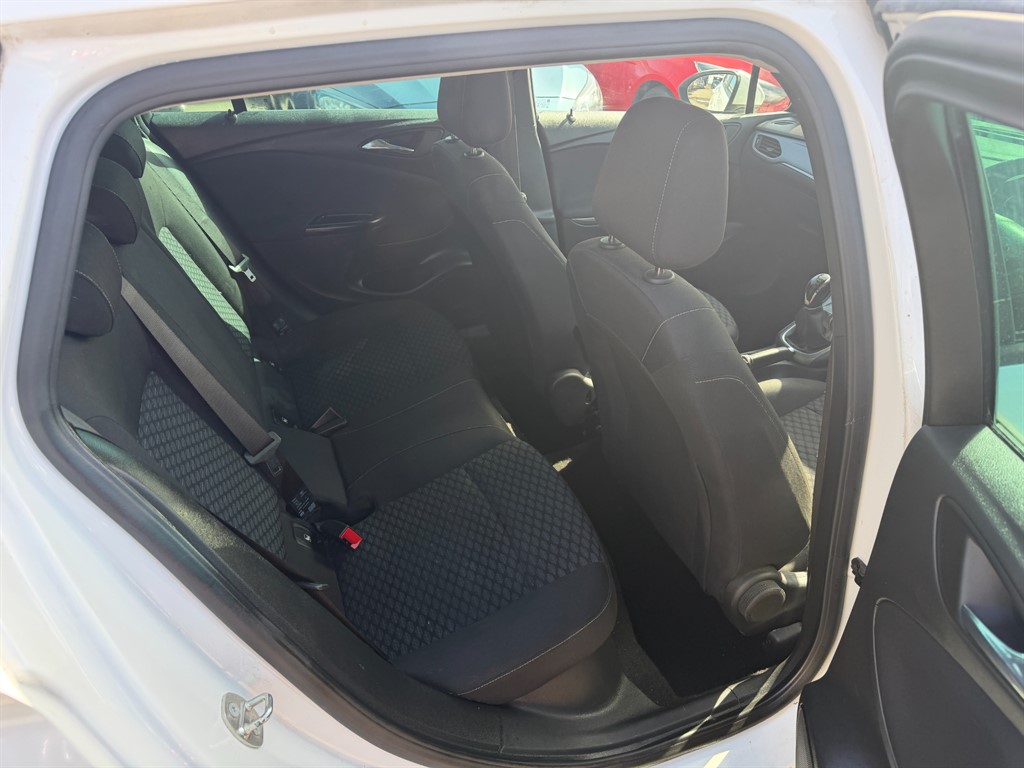 Used Vauxhall Astra 2018 for sale - 78166000: Photo 6