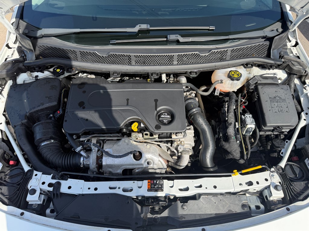 Used Vauxhall Astra 2018 for sale - 78166000: Photo 8