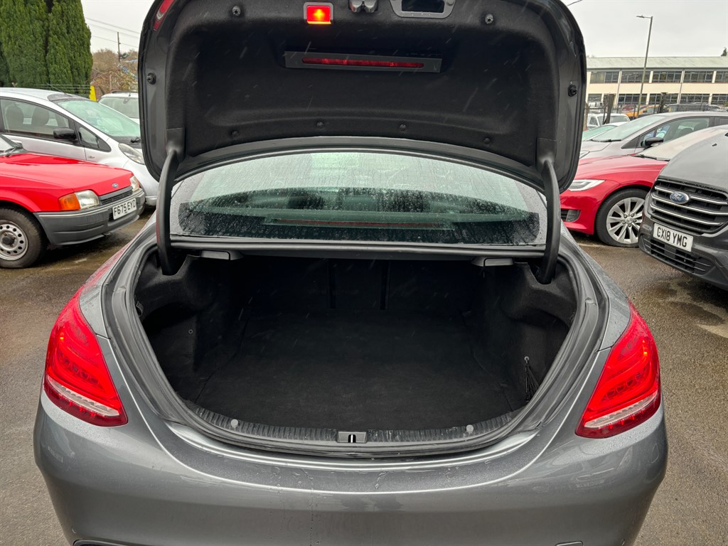 Used Mercedes-Benz C Class 2016 for sale - 77890237: Photo 9