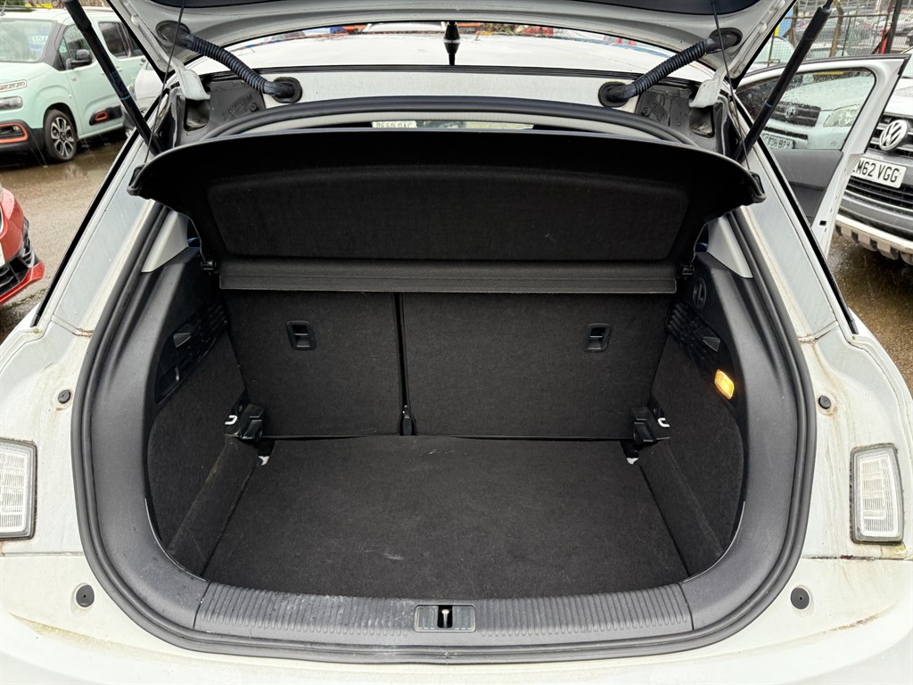 Used Audi A1 2015 for sale - 77147012: Photo 6