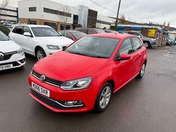 Used Volkswagen Polo 2017 for sale - 76466650: Photo