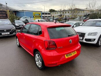Used Volkswagen Polo 2017 for sale - 76466650: Photo