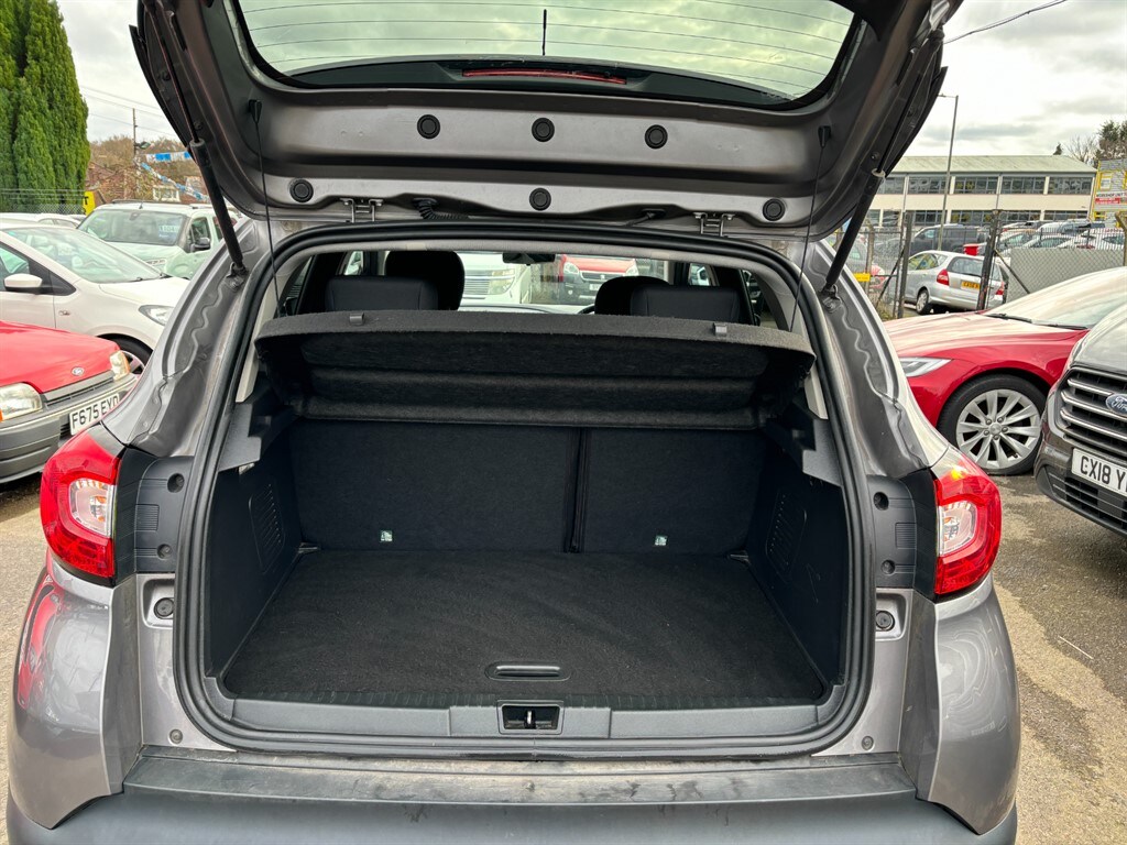 Used Renault Captur 2016 for sale - 77786550: Photo 9