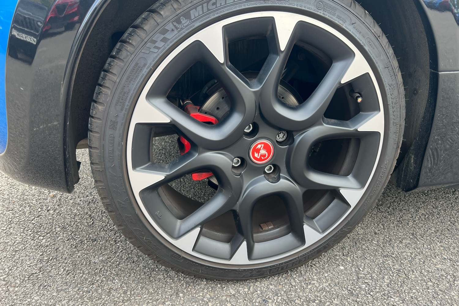 Used Abarth 695 2023 for sale - 76777149: Photo 17