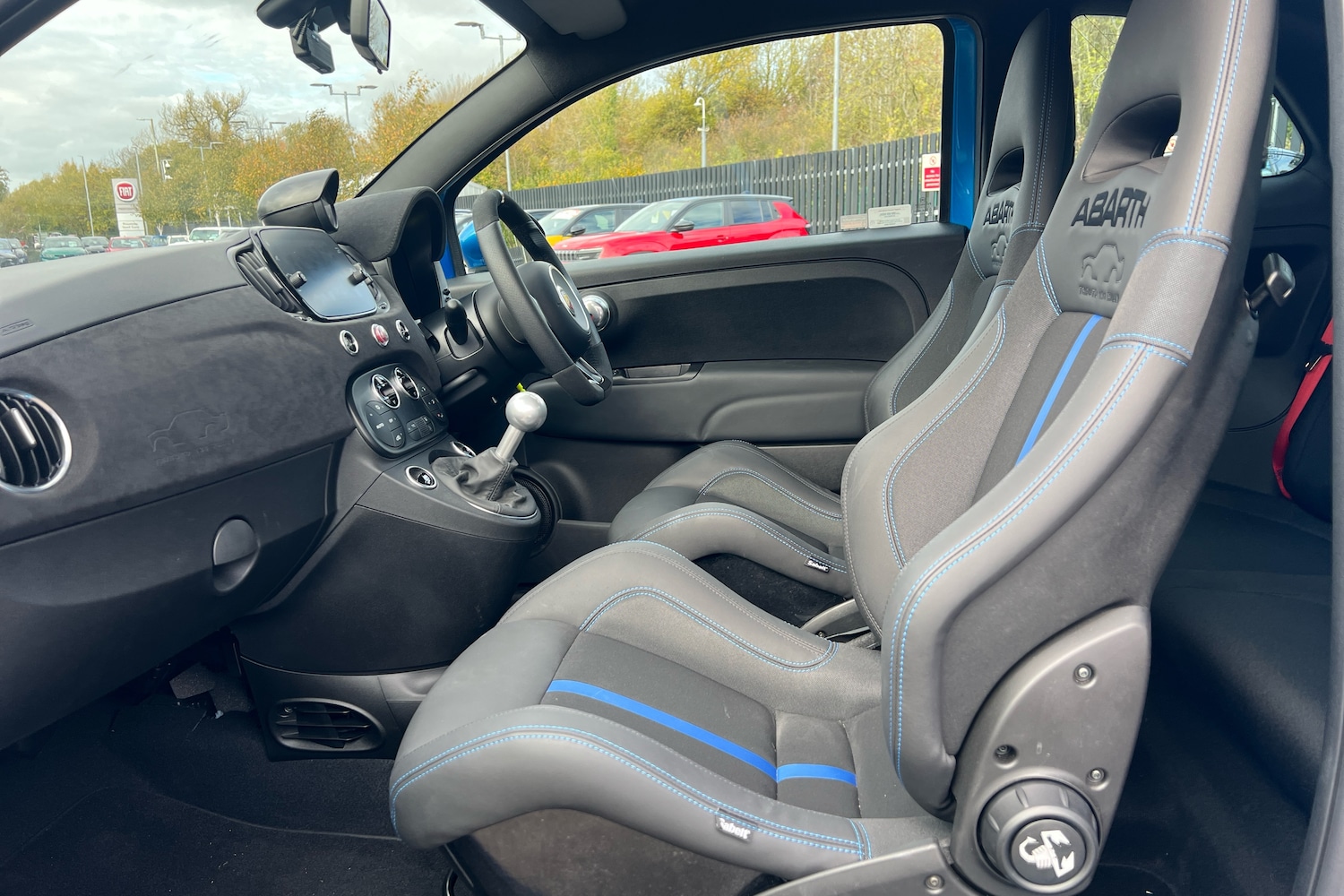 Used Abarth 695 2023 for sale - 76777149: Photo 21