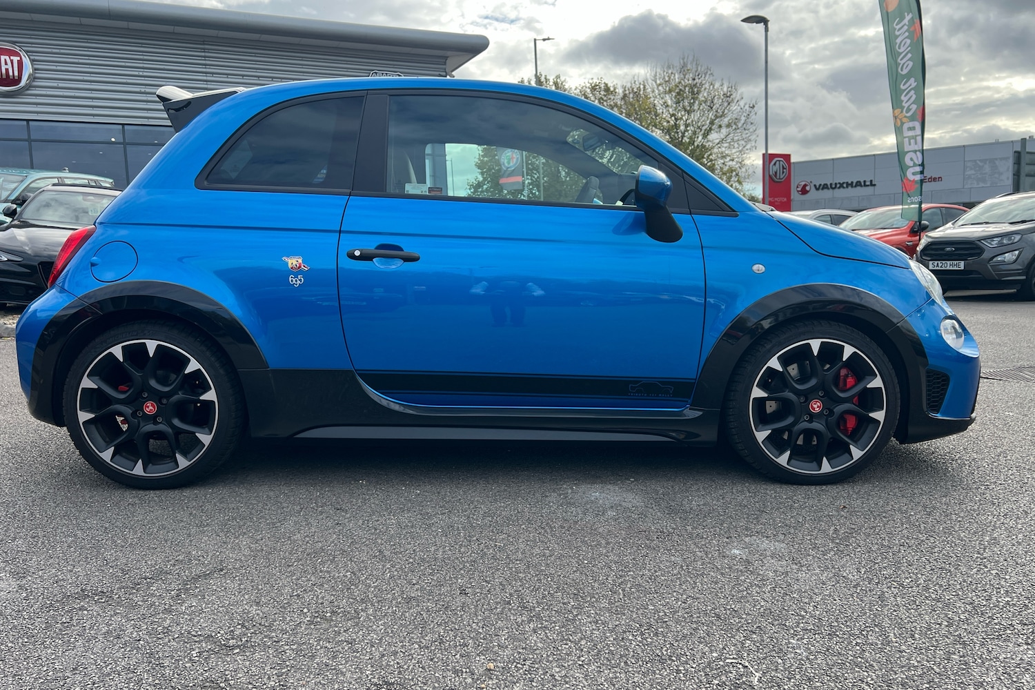 Used Abarth 695 2023 for sale - 76777149: Photo 8