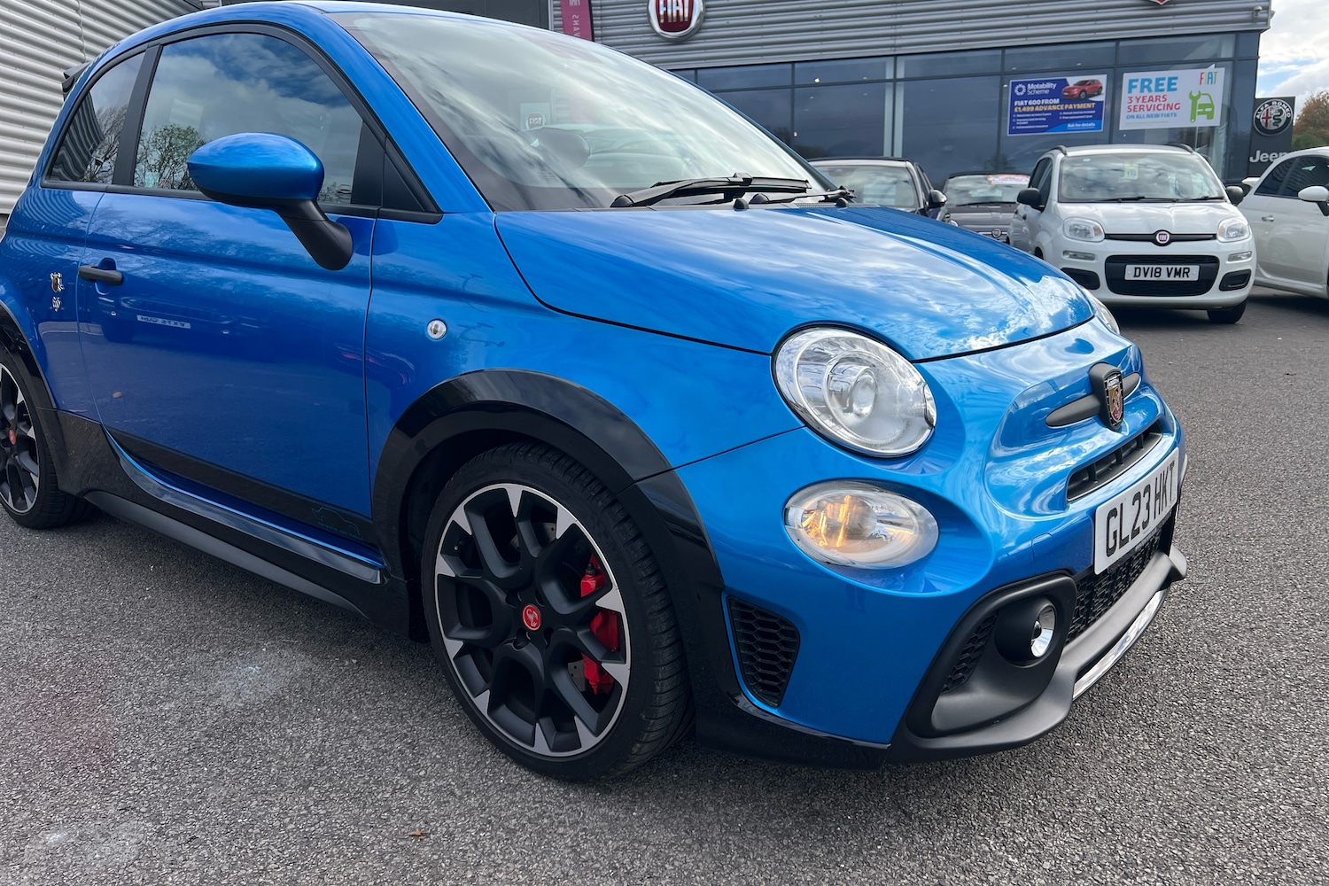 Used Abarth 695 2023 for sale - 76777149: Photo 9
