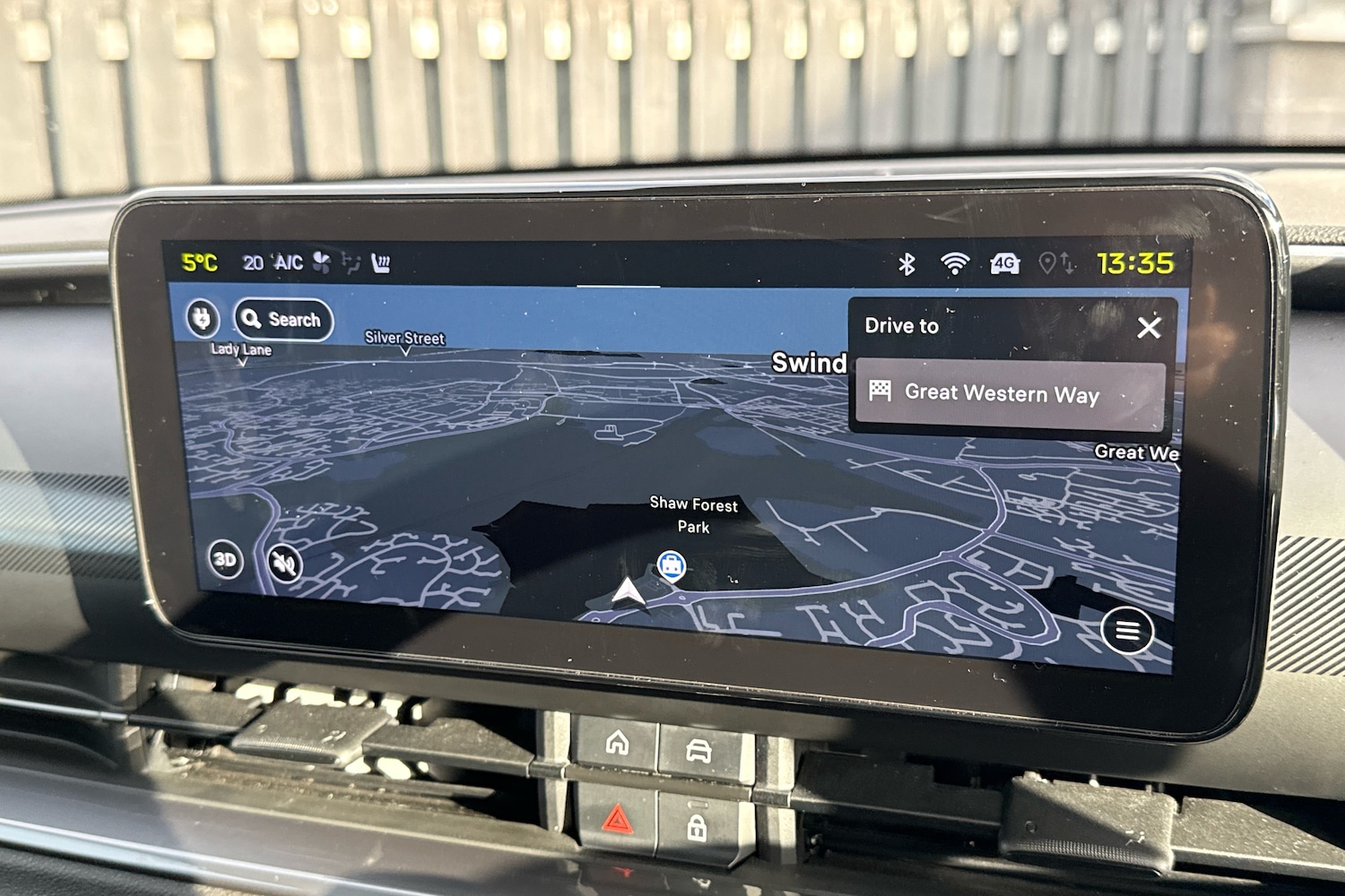 Used Abarth 600e 2025 for sale - 76680242: Photo 18