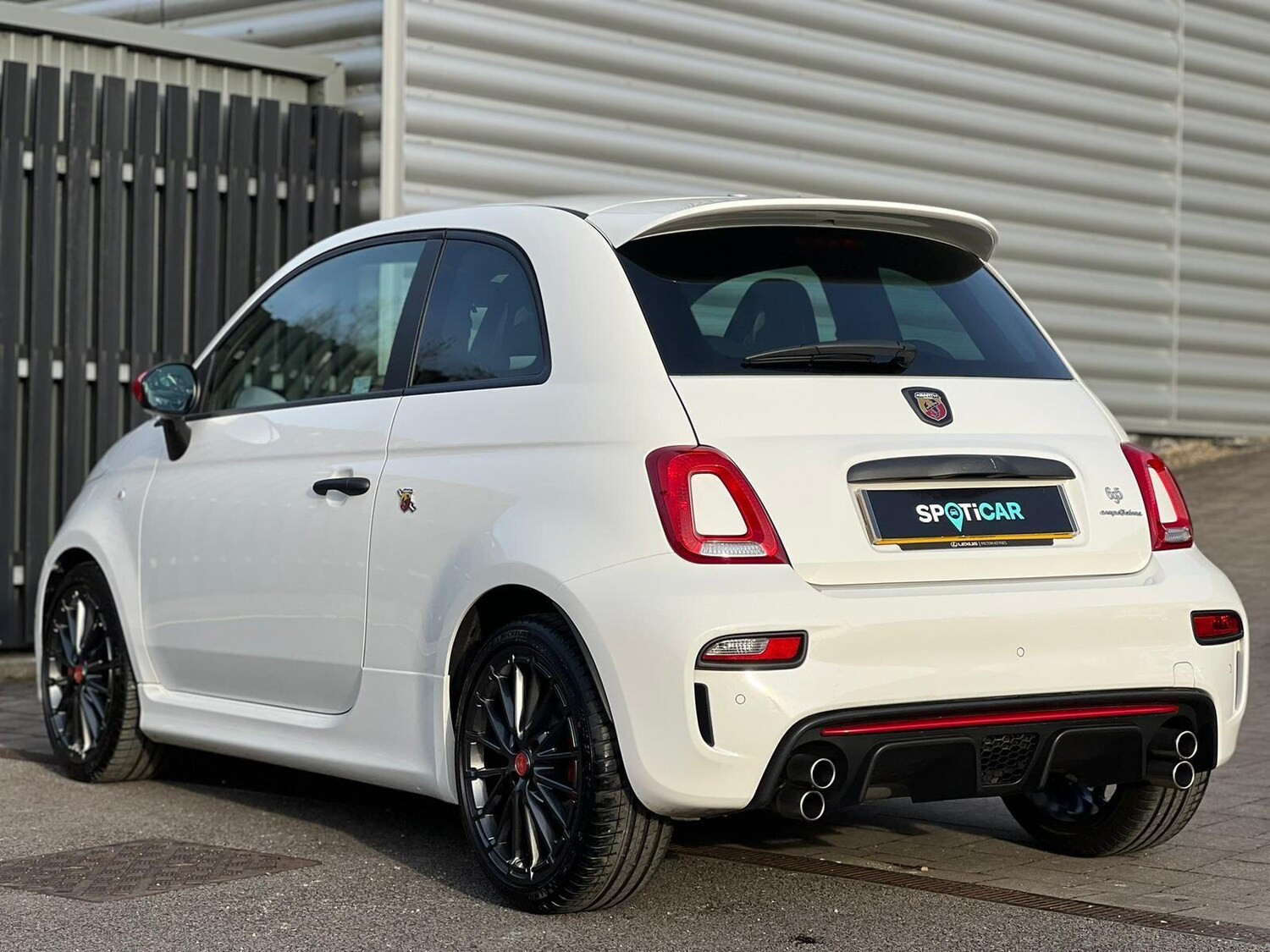 Used Abarth 695 2024 for sale - 77977247: Photo 17