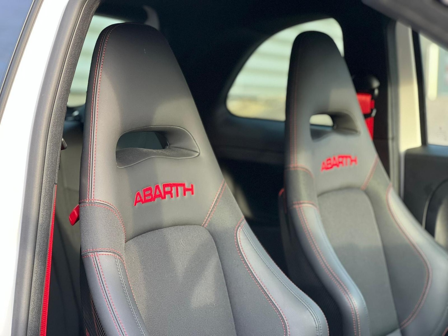 Used Abarth 695 2024 for sale - 77977247: Photo 24