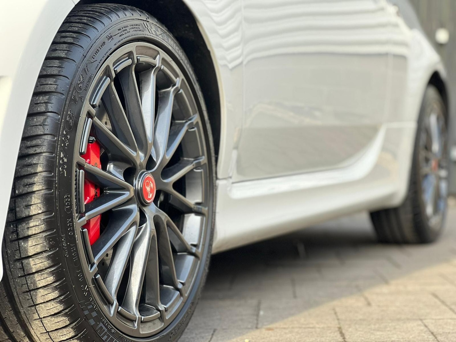 Used Abarth 695 2024 for sale - 77977247: Photo 8