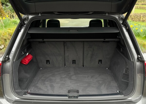 Used Volkswagen Touareg for sale - 74213957: Photo 16