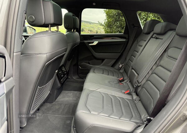 Used Volkswagen Touareg for sale - 74213957: Photo 24