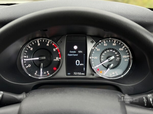 Used Toyota Hilux 2021 for sale - 76927359: Photo 28