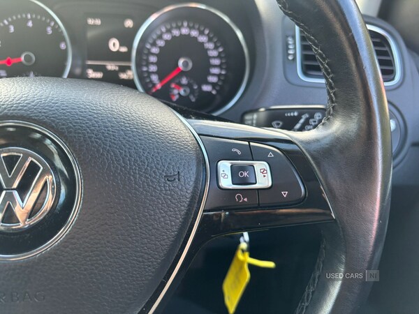 Used Volkswagen Polo 2015 for sale - 76621065: Photo 11