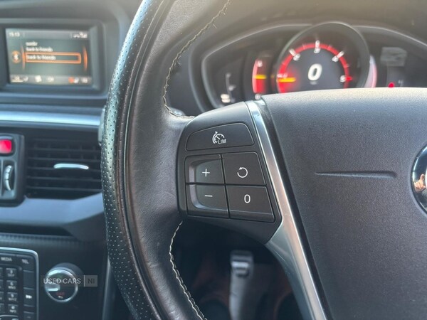 Used Volvo V40 2016 for sale - 76621254: Photo 15