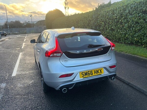 Used Volvo V40 2016 for sale - 76621254: Photo 6