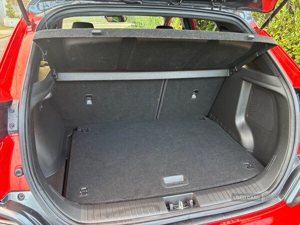 Used Hyundai KONA 2018 for sale - 77825471: Photo 6